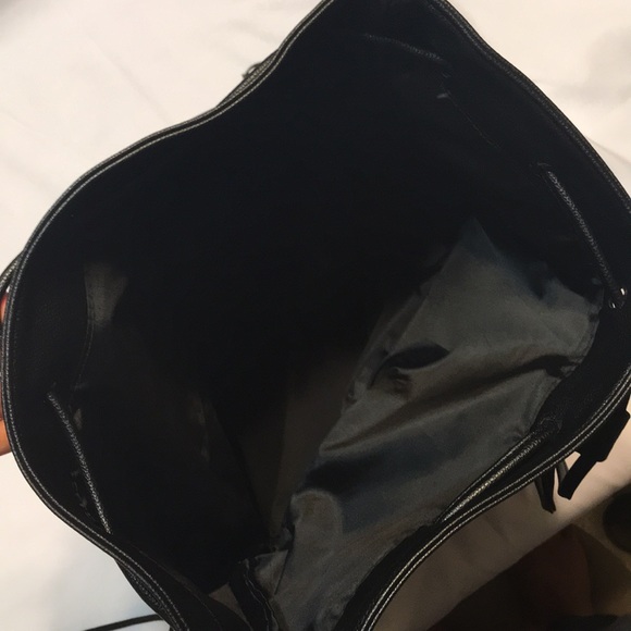 VICTORIA’S SECRET Bag NWOT - Picture 4 of 8